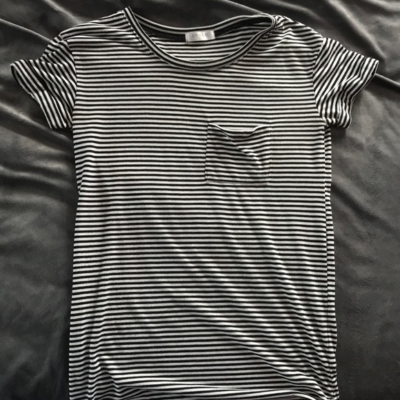 Tops - Black and white striped pocket tee